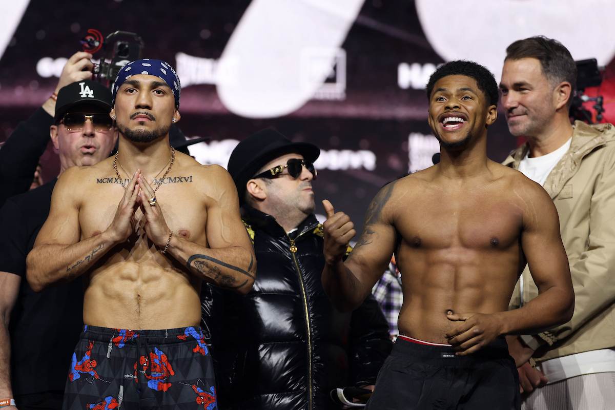 Shakur Stevenson and Teofimo Lopez made weight on Saturday. A win Saturday secures their legacy. Photo: Cris Esqueda, Matchroom Boxing