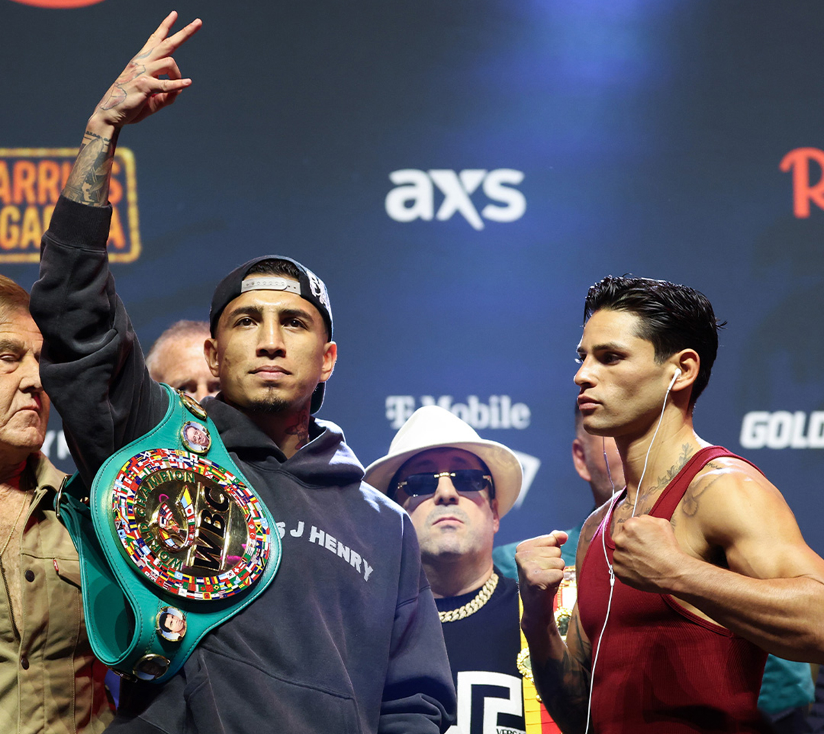 Mario Barrios expressed confidence he will leave Las Vegas with his WBC belt after a victory. Photo: Cris Esqueda, Golden Boy Boxing