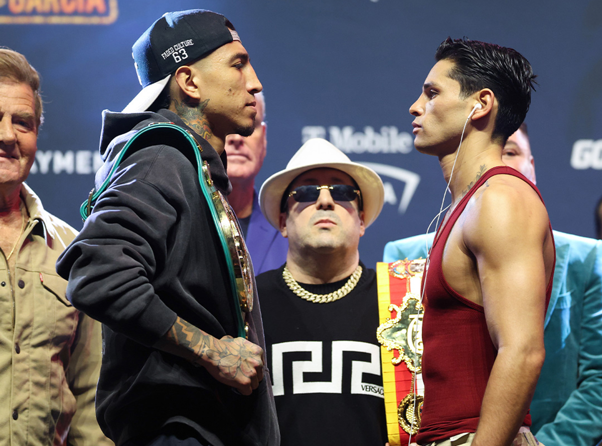 Will the Barrios vs Garcia welterweight championship fight live up to expectations, or sink like a stone? Photo: Cris Esqueda, Golden Boy Boxing