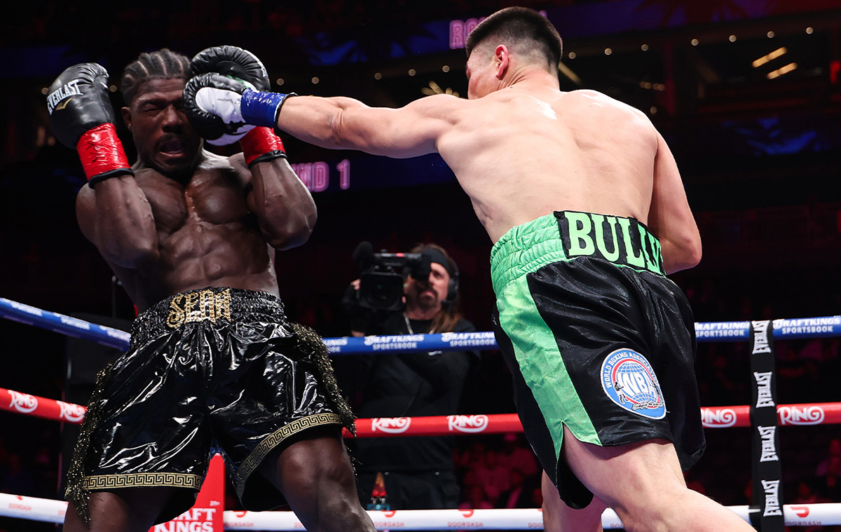 Bektimir Melikuziev put himself in the super middleweight title discussion with his knockout win over Sena Agbeko. Photo: Cris Esqueda, Golden Boy Boxing