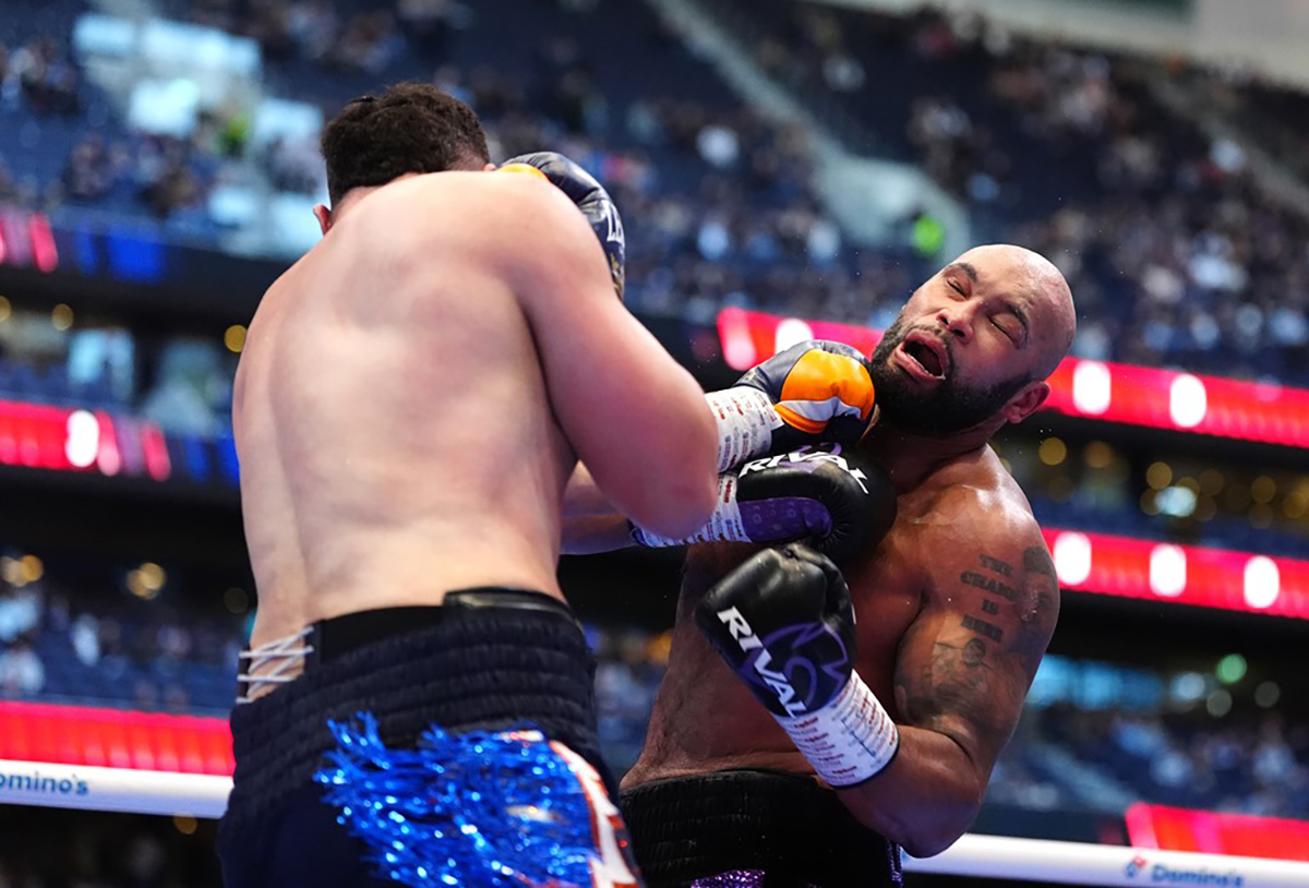 Justis Huni and Frazer Clarke both put forth good performances, but it was Huni's size and speed that gave him the majority decision. Photo: Chris Dean, Boxxer Richard Riakporhe