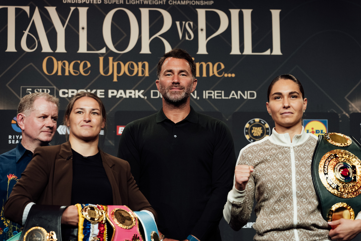 Katie Taylor (left) and Flora Pili pose fat Friday's press conference making Taylor v Pili at Croke Park official for Sept 5. Photo: Bran Holloway, Matchroom Boxing