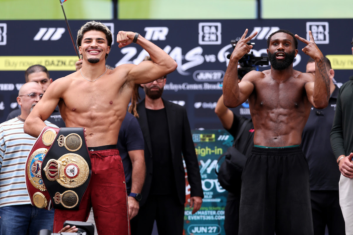 Xander Zayas and Jaron “Boots” Ennis weighed in comfortably within the 154 pound limit on Friday. Photo: Cris Esqueda, Matchroom Boxing  Prediction