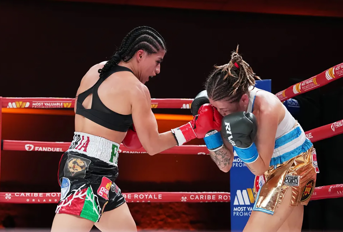 Estefany Alegria scored a stunning upset over unified champion Evelin Bermudez for the Performance of the Night on MVPW04 in Orlando on Saturday. Photo: Most Valuable Promotions