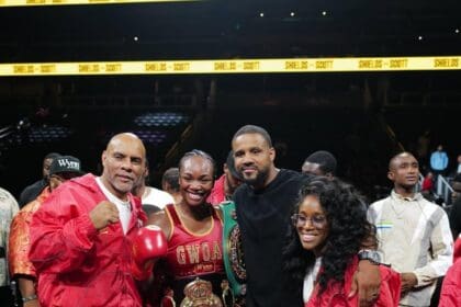 Claressa Shields vs Kaye Scott: A Knockout Finish