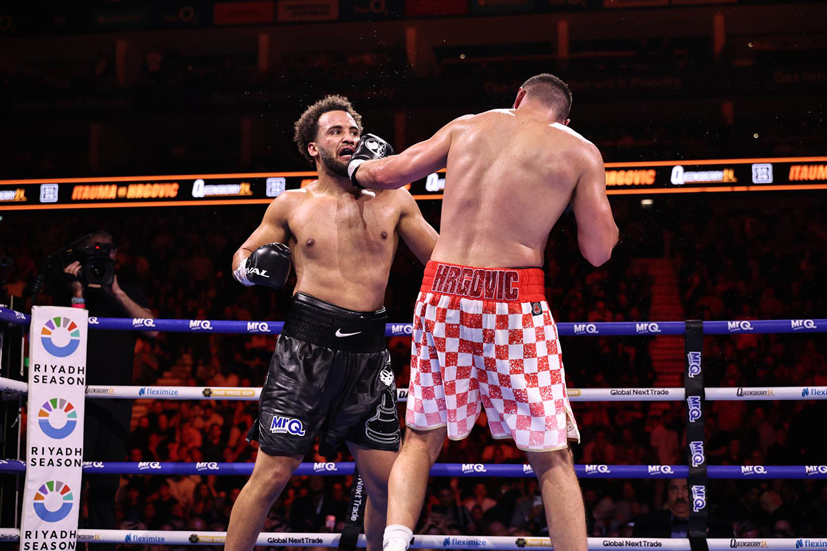 Moses Itauma ran out of ideas and out of steam on Saturday against Filip Hrgović. Photo: Queensberry Promotions