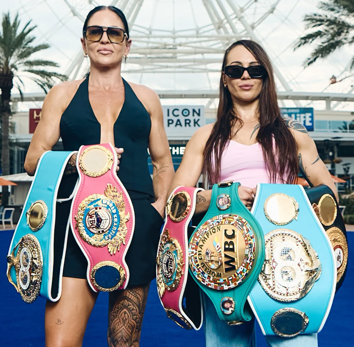 Cherneka Johnson (right) is Australia's first male or female undisputed champion. Desley Robinson is one of just a handful of unified champions. Both hope to add the Ring Magazine belt with a win Saturday at MVPW05. Photo: Most Valuable Promotions