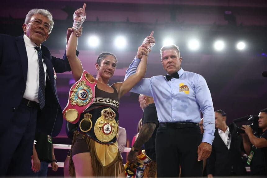 Amanda Serrano won her 50th fight on Friday, but could not break the all-time knockout record. Photo: Most Valuable Promotions