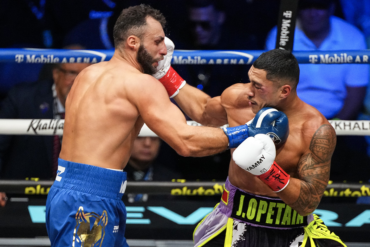 Noel Mikaelian gave himself a chance against Jai Opetaia, but he finally succumbed to the Australian's power. Photo: Al Powers/Zuffa Boxing via Getty Images Benavidez