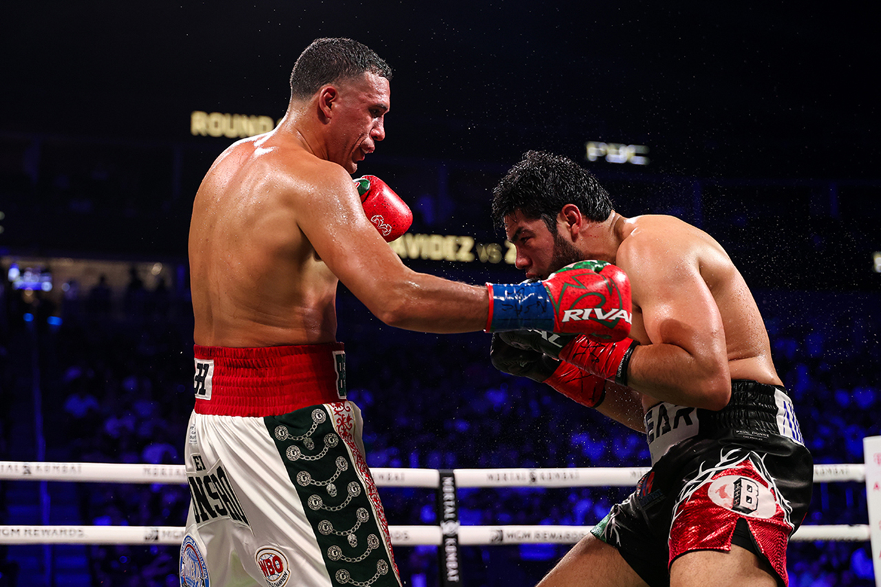 David Benavidez Jr. becames the unified cruiserweight champion with his knockout win over Gilberto "Zurdo" Ramirez. Photo: Premier Boxing Champions