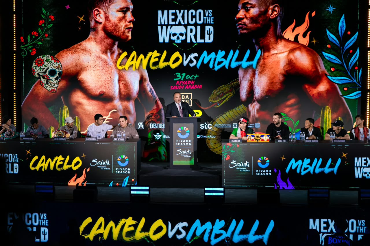 The final news conference for Mexico vs the World was muy mild, not particularly spicy. Photo: Riyadh Season Canelo Alvarez