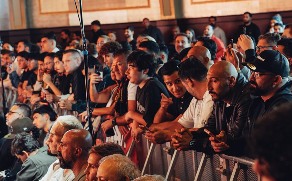 An enthusiastic crowd attended Tuesday's news conference in Dusseldorf. Photo: Queensberry Promotions