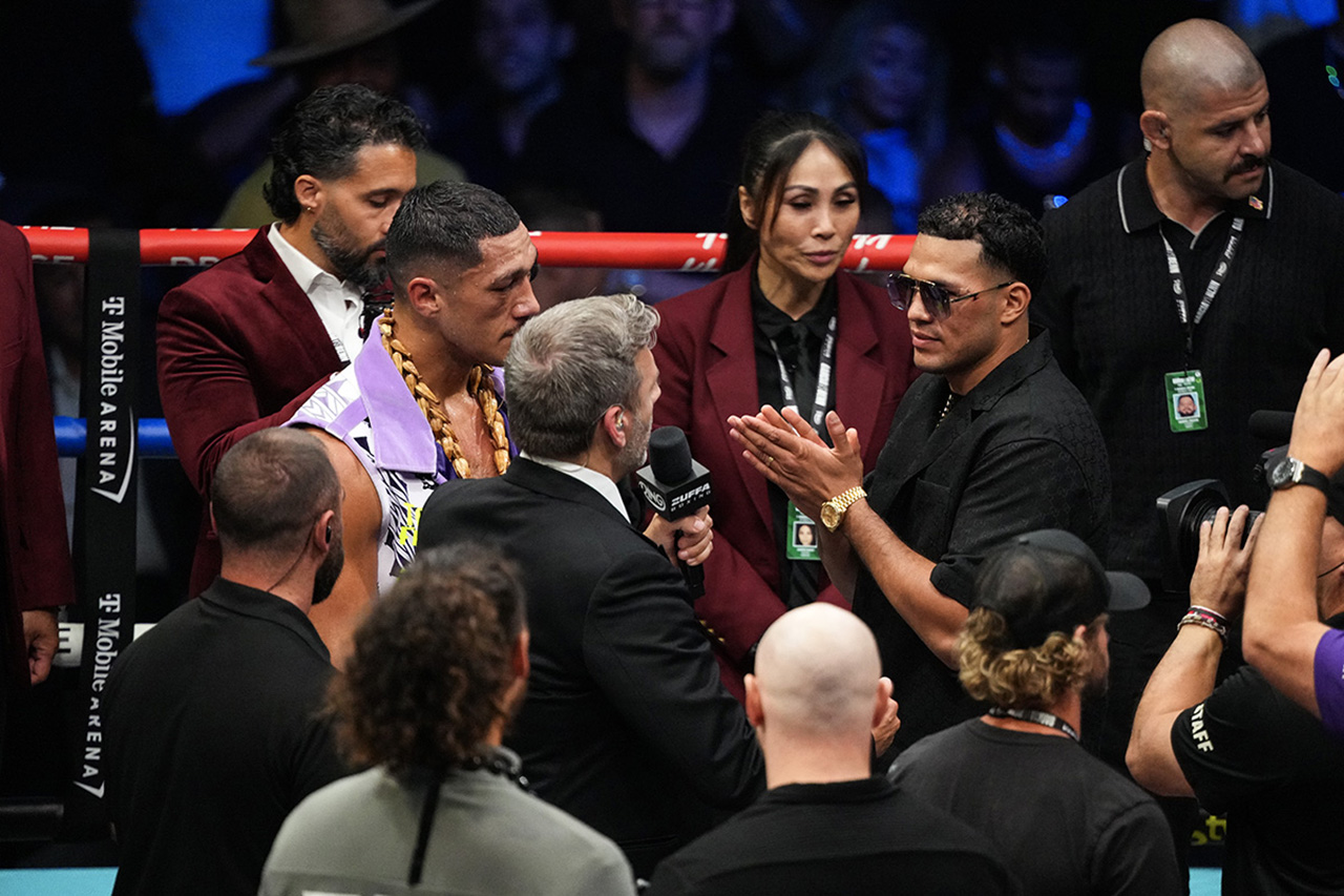 David Benavidez and Jai Opetaia face off during the Zuffa Boxing event at T-Mobile Arena on September 12, in Las Vegas. Photo: Al Powers/Zuffa Boxing via Getty Images