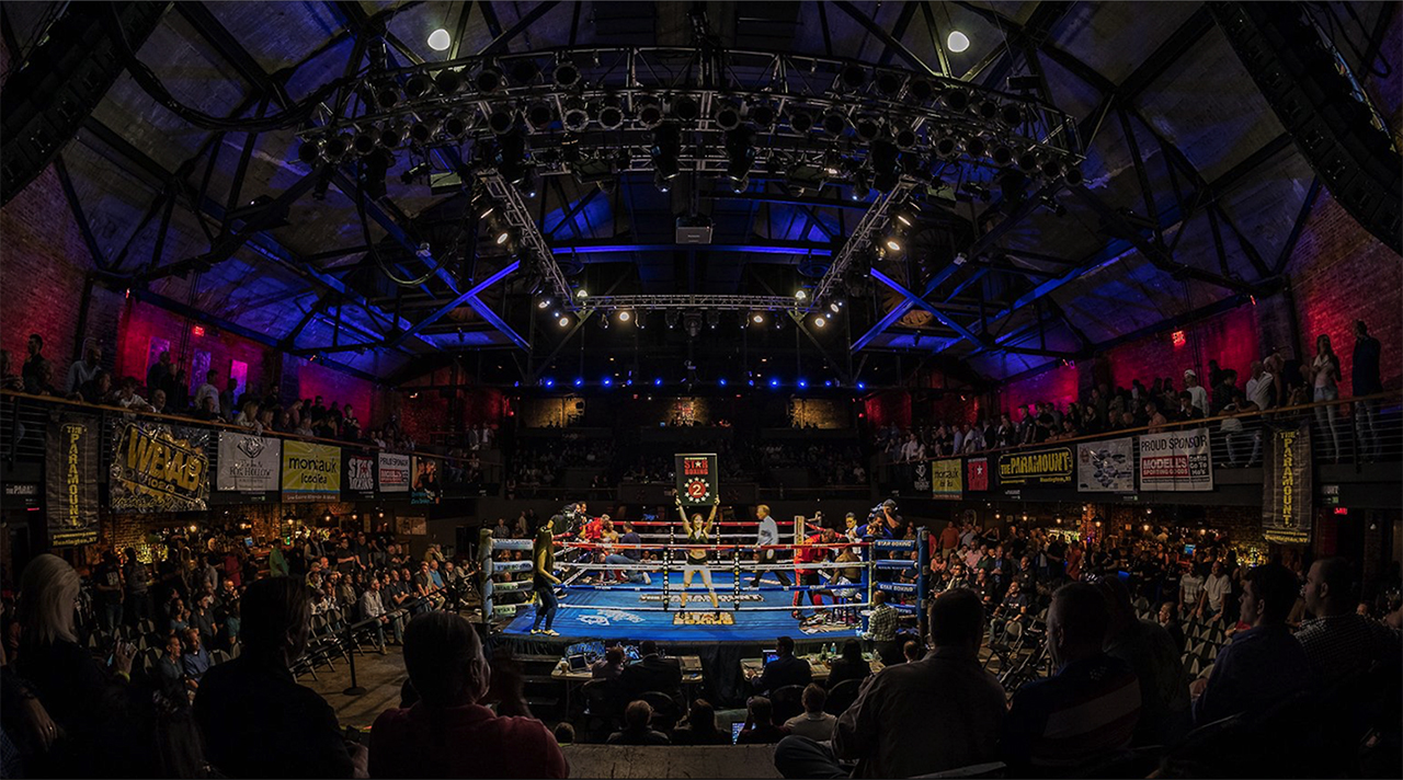 The Paramount Theater is among the few remaining venues in the United States offering a proving ground for boxers working their way toward a championship opportunity. Photo: Star Boxing