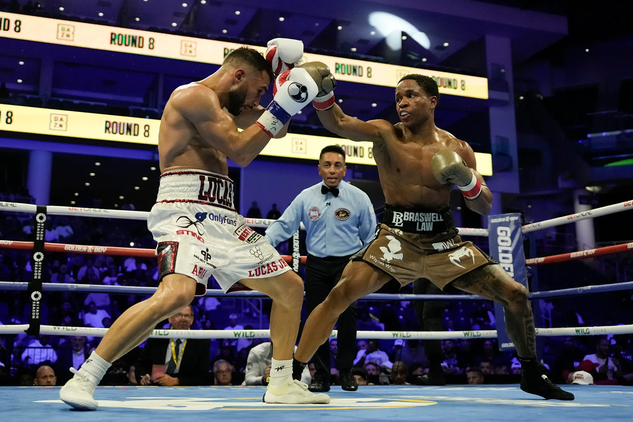 Floyd Schofield wanted to try and stop Lucas Bahdi, but his father and trainer Floyd Schofield Sr. helped him keep a cool head. Photo: Cris Esqueda, Golden Boy Boxing