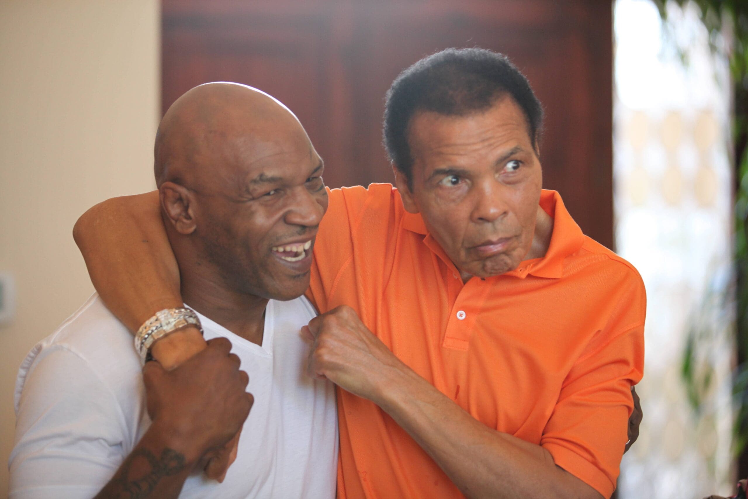 Being: Mike Tyson 2013 - - filmstill Being: Mike Tyson 2013 - Mike Tyson with Muhammad Ali in Episode 5 - - - EDITORIAL USE ONLY Copyright: xCAP/KFSx