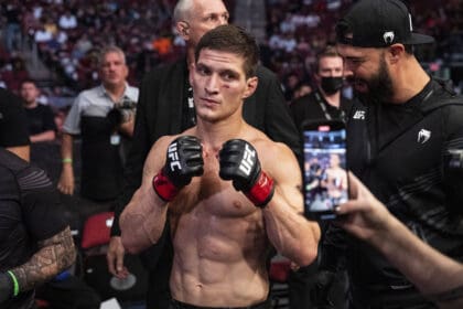 June 12, 2021, Glendale, Arizona, USA: GLENDALE, Ariz. - June 12, 2021: for SPORTS. UFC No. 14 Featherweight Movsar Evloev of Russia (Red gloves) defeats UFC No. 15 Featherweight Hakeem Dawodu of Canada (Blue gloves) by Unanimous Decision at UFC 263 in the Gila River Arena. Glendale USA - ZUMAb177 20210612_zap_b177_590 Copyright: xTaidghxBarronx
