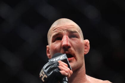 UFC 312 SYDNEY, Sean Strickland of United States speaks to the crowd after his loss to Dricus Du Plessis of South Africa in his middleweight title bout during the UFC 312 event at Qudos Bank Arena in Sydney, Sunday, February 9, 2025. ACHTUNG: NUR REDAKTIONELLE NUTZUNG, KEINE ARCHIVIERUNG UND KEINE BUCHNUTZUNG SYDNEY NEW SOUTH WALES AUSTRALIA PUBLICATIONxNOTxINxAUSxNZLxPNGxFIJxVANxSOLxTGA Copyright: xMARKxEVANSx 20250209115342719094
