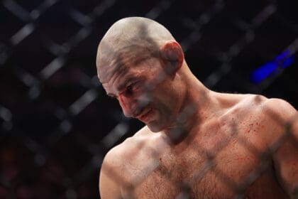 UFC 312 SYDNEY, Sean Strickland of United States looks on after his loss to Dricus Du Plessis of South Africa in their middleweight title bout during the UFC 312 event at Qudos Bank Arena in Sydney, Sunday, February 9, 2025. ACHTUNG: NUR REDAKTIONELLE NUTZUNG, KEINE ARCHIVIERUNG UND KEINE BUCHNUTZUNG SYDNEY NEW SOUTH WALES AUSTRALIA PUBLICATIONxNOTxINxAUSxNZLxPNGxFIJxVANxSOLxTGA Copyright: xMARKxEVANSx 20250209160333491385
