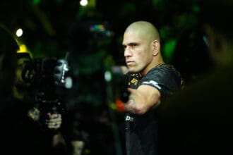 UFC313 - Pereira vs Ankalaev LAS VEGAS, NV - MARCH 8: Alex Pereira prepares to fight Magomed Ankalaev in their 5-round main event bout at UFC313 - Pereira vs Ankalaev at T-Mobile Arena on March 8, 2025 in Las Vegas, Nevada Photo by Louis Grasse/PxImages Las Vegas, Nevada T-Mobile Arena LAS VEGAS, NV United States Copyright: xLouisxGrassex