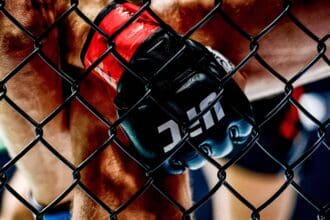 Gant logo UFC UFC PARIS 4, Arena Bercy ARTS MARTIAUX MIXTES UFC PARIS 4 UFC FIGHT NIGHT 2025 ACCOR ARENA, PARIS, FRANCE. 06/09/2025 SEGUIN FRANCK PARIS ACCOR ARENA France GermanyxJapanxUKxFrancexBelgiumxOUT PUBLICATIONxNOTxINxGERxFRAxBELxUKxJPN Copyright: xSEGUINxFRANCKx