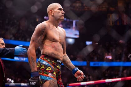 October 4, 2025, Las Vegas, Nevada, USA: ALEX PEREIRA 13-3 of Sao Paolo, Brazil defeats MAGOMED ANKALAEV 21-2-1-1NC of Dagestan, Russia by TKO Strike at 1:20 of Round 1 during UFC 320 at the T Mobile Arena in Las Vegas. Las Vegas USA - ZUMAo117 20251004_zsp_o117_221 Copyright: xMikaelxOnax