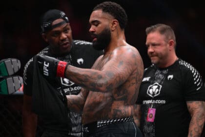 July 11, 2026, Las Vegas, Nevada, USA: GABLE STEVESON defeated ELISHA ELLISON by TKO strikes at 2:32 of Round 1.during UFC 329 at the T-Mobile Arena in Las Vegas. Las Vegas USA - ZUMAo117 20260711_zsp_o117_064 Copyright: xMikaelxOnax